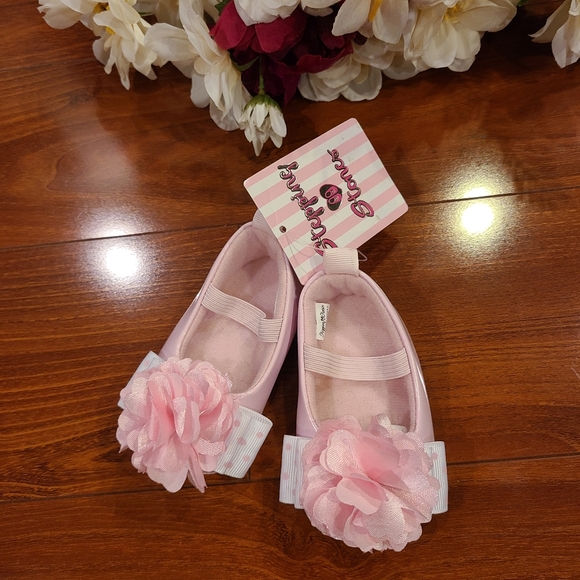 Infant 2 pairs of Baby Girld Soft Shoes - Picture 2 of 5